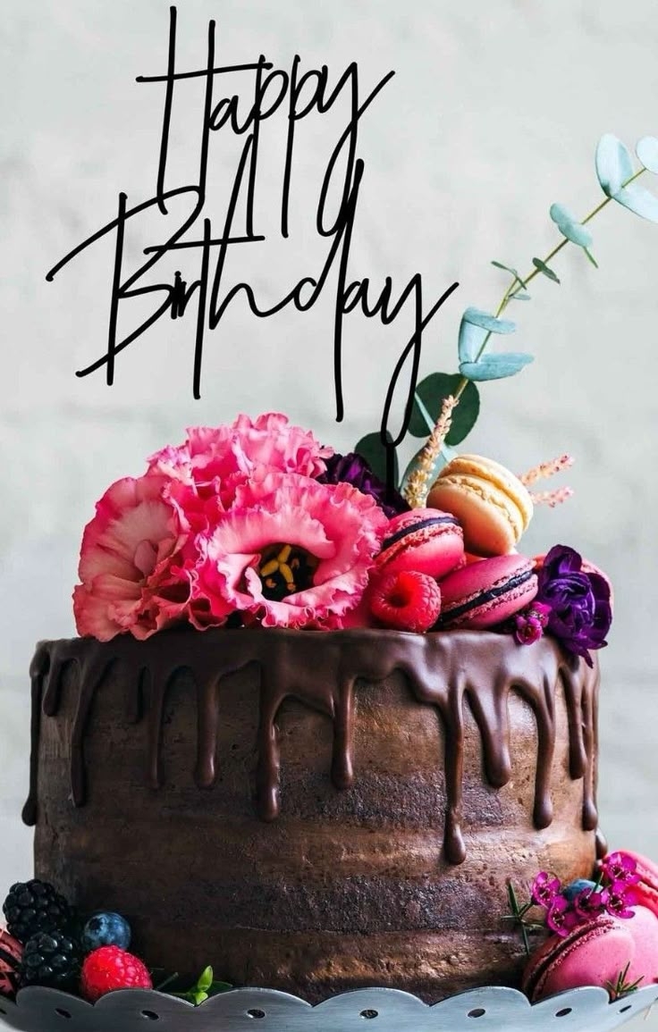 Elegant Happy Birthday Cake With Fresh Flowers