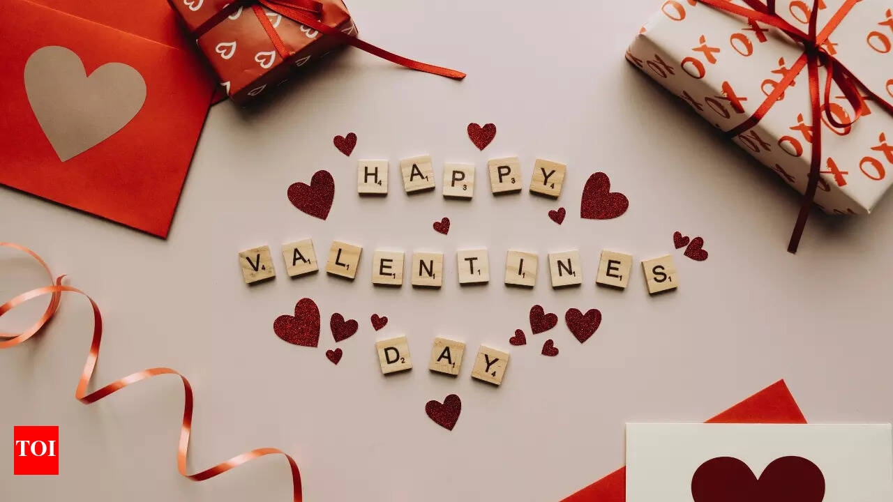 Heartwarming Happy Valentine s Day 2025 Wishes And Messages To Write On Valentine s Day Cards And Captions The Times Of India